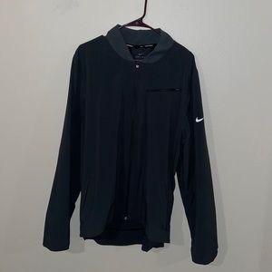 Nikes Basketball Bomber Jacket